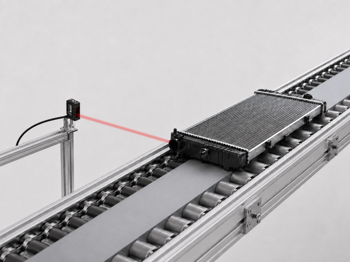 โฟโต้เซ็นเซอร์ PV-D70 ตรวจจับหม้อน้ำรถยนต์บนสายพานระยะไกล 1 เมตร